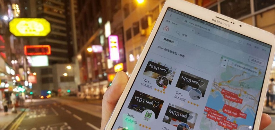 Airbnb redobla sus esfuerzos en China: duplica su inversión y cambia de nombre en el país